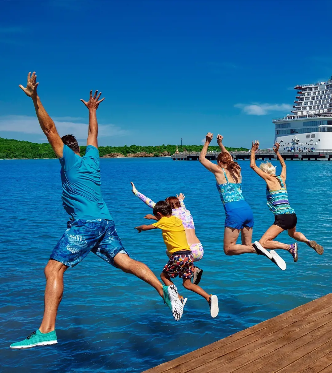 Carnival cruise offers full enjoyment to vacationers.