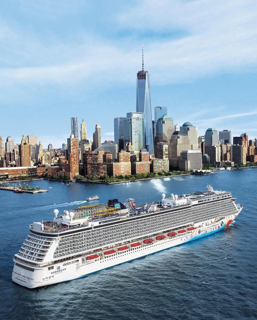 Norwegian Cruise Line has 17 ships on their fleet.