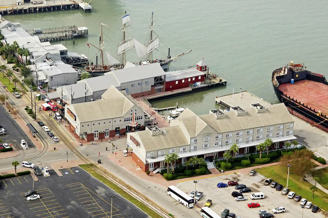 Harbor House Hotel and Marina is at Pier 21