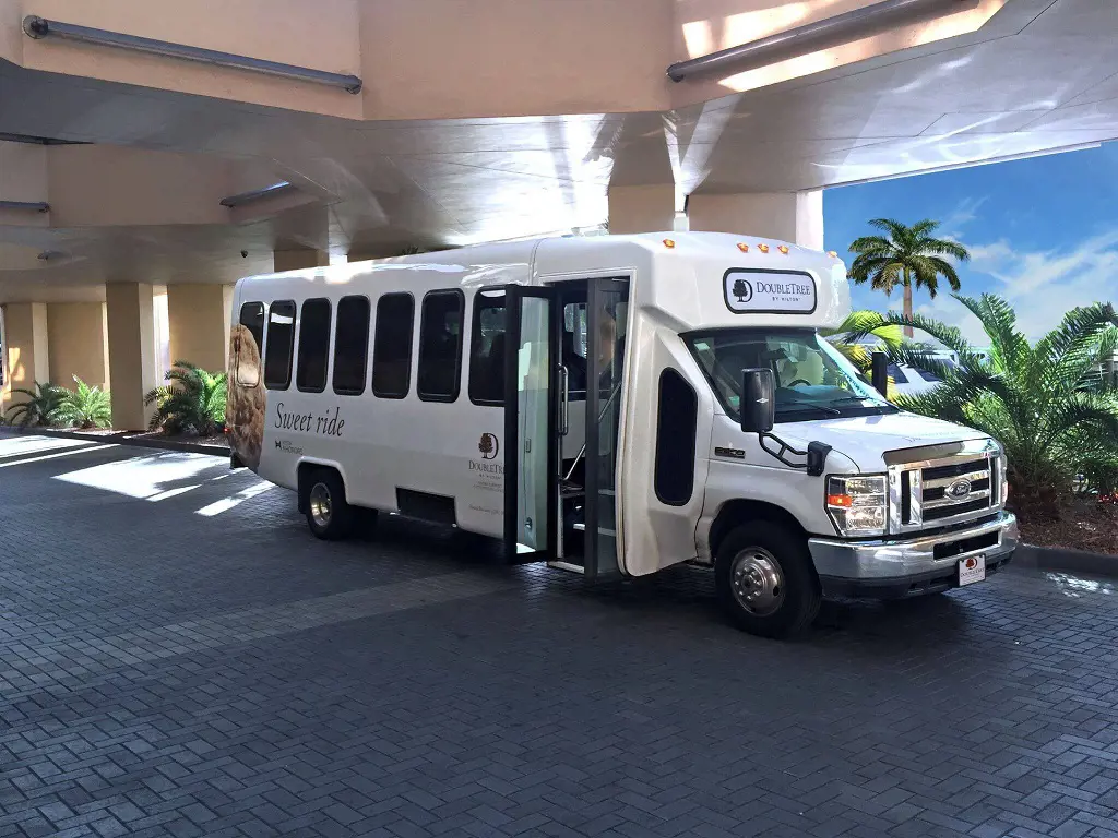 Hilton Hotel Miami Airport & Convention Center has shuttle named Double Tree for guest transportation.