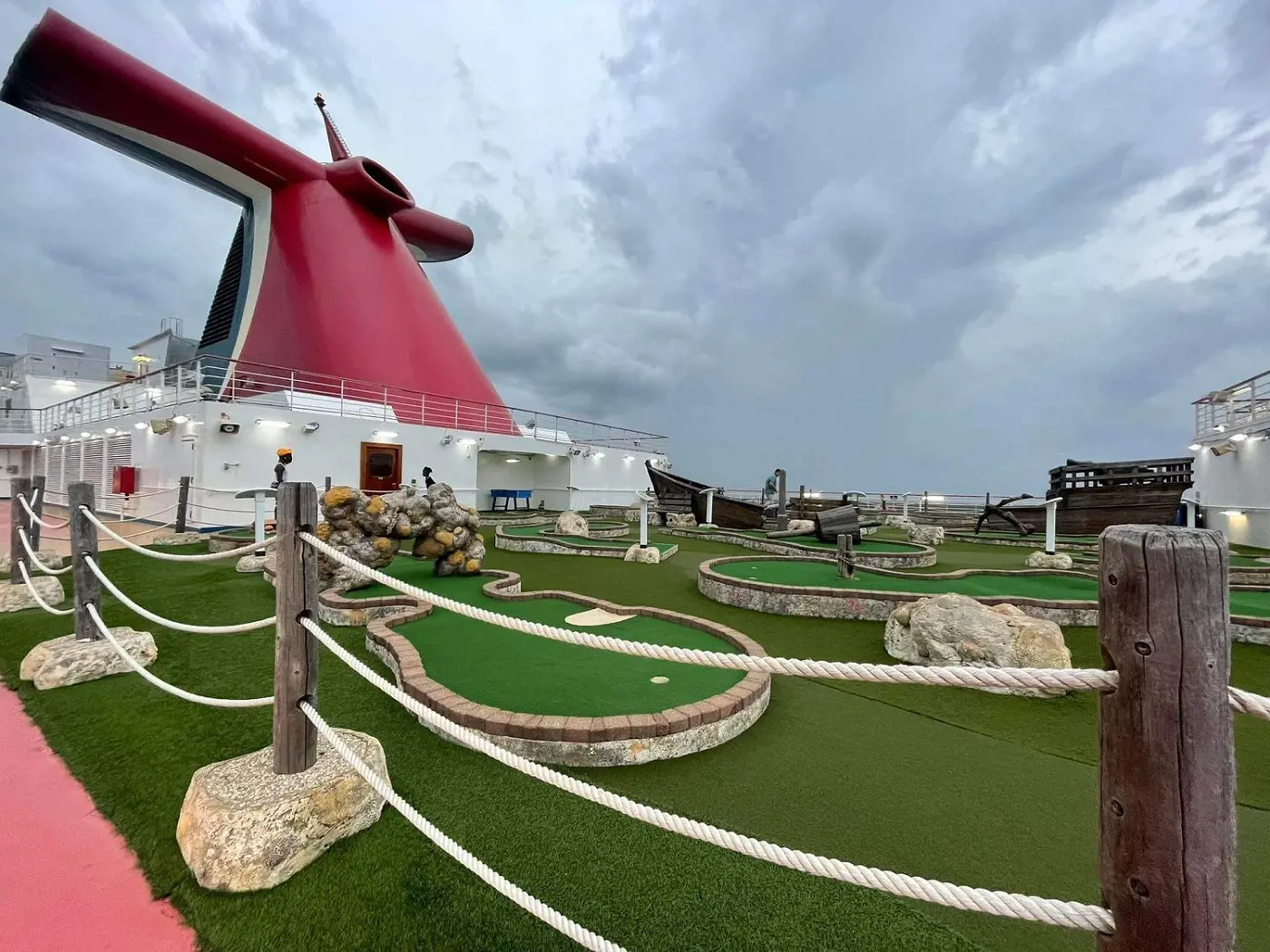 Mini-golf course of Carnival Dream pictured by Ronald Dsouza in August 2022