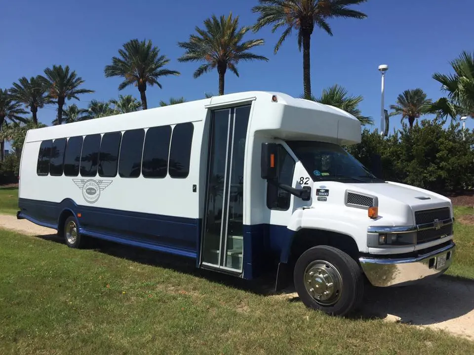 Galveston Shuttle has midsize buses for families